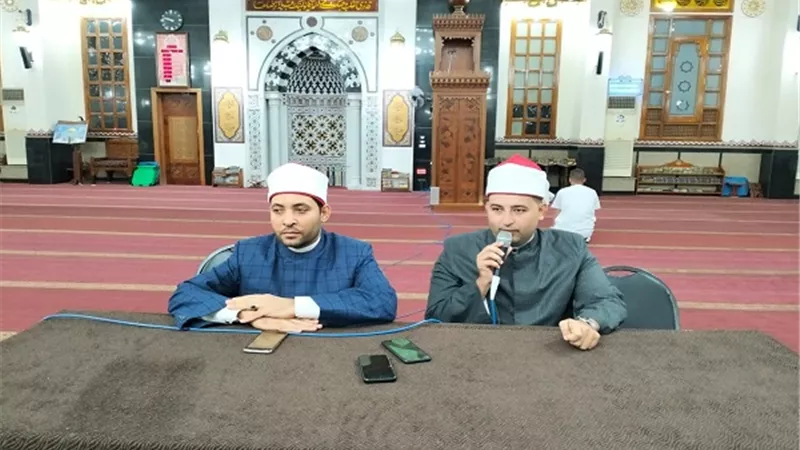 أذكار اليوم والليلة في ندوة بمسجد الميناء الكبير بالغردقة