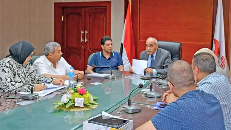 بحث مستجدات موقف التصالح على مخالفات البناء بسوهاج