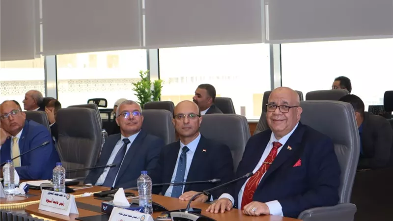 رئيس جامعة الزقازيق يشهد الاجتماع الدورى للمجلس الأعلى للجامعات
