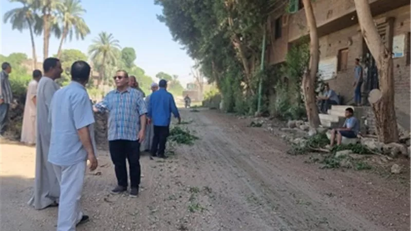 ١٠ مليون جنيه لأعمال الرصف بمركز الزينية شمال الأقصر