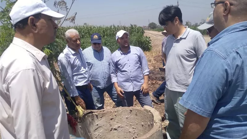 وفد ياباني فى زيارة لحقول بنى سويف