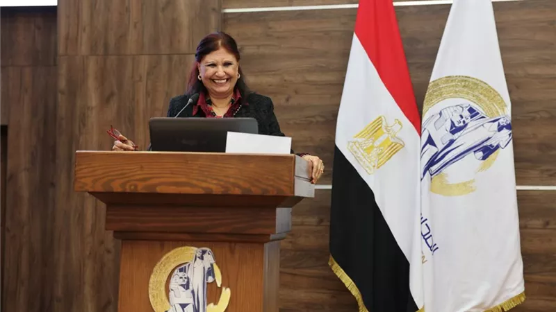 ندوة للتوعية بالتشريعات التي تحمي المرأة في إطار التعامل مع التكنولوجيا