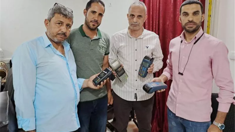 4 ماكينات صرف سلع تموينية لدى أحد تجار جمعيتى بالنوبارية