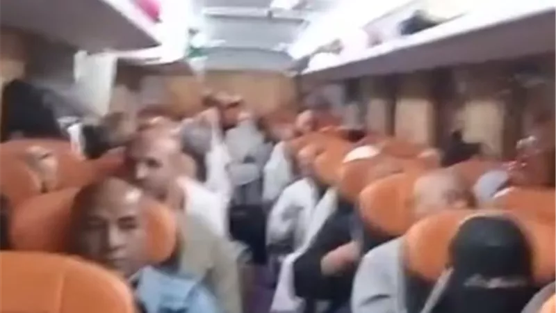 حنفى يطمئن على الحجاج .. بعثة حجاج الجمعيات الأهلية بالبحر الأحمر