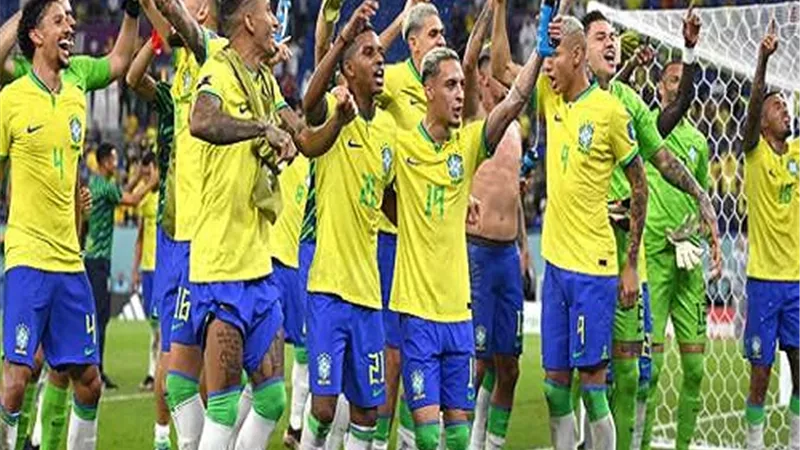 بالثلاثة.. البرازيل يسحق باراغواي فى الشوط الأول