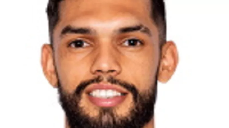 عمر الديريتي يحرز الهدف الأول لـ باراغواي أمام البرازيل