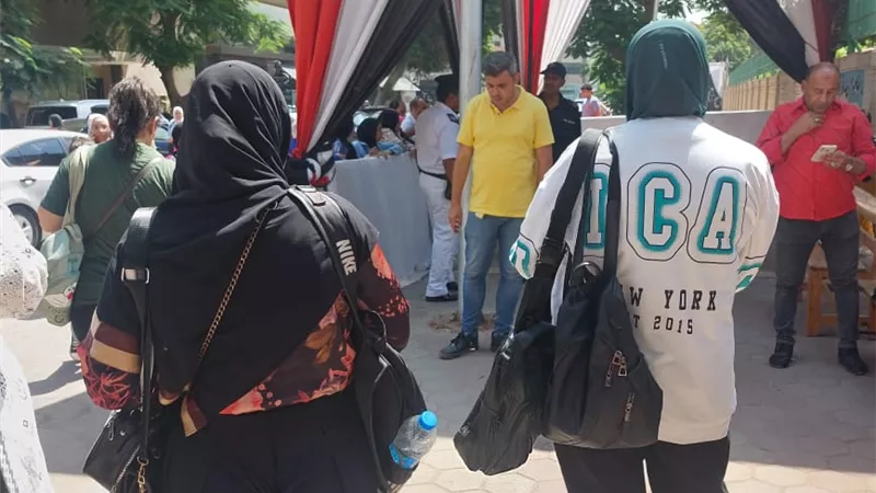 قلق وترقب لطلاب الثانوية العامة قبيل امتحاني الفيزياء والتاريخ