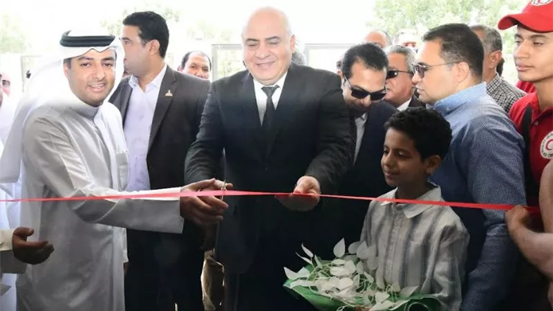 محافظ قنا يفتتح مركز طب أسرة «عائشة المرزوق» بالمحروسة