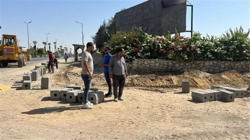جهاز مدينة ١٥ مايو يكشف تفاصيل خطة تطوير المداخل الرئيسية.. صور