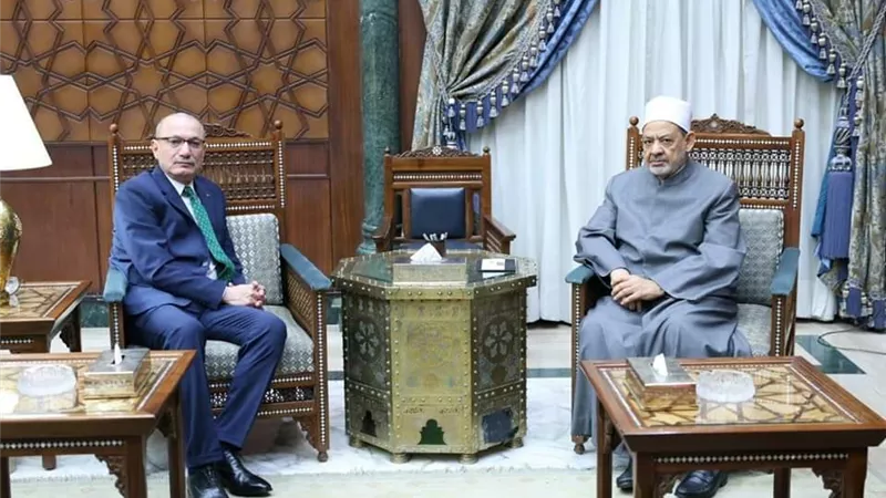 شيخ الأزهر يستقبل السفير التركي لبحث زيادة عدد الطلاب الأتراك