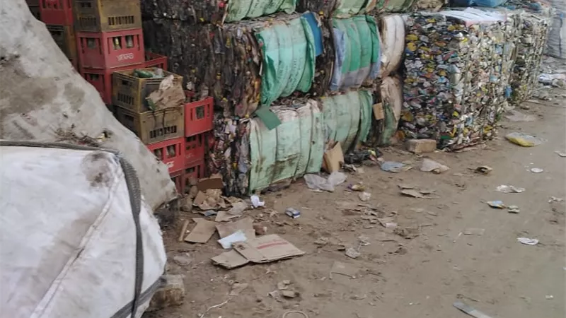 ٣٤ محضر بيئة متنوع فى حملات تفتيش موسعة بأنحاء الأقصر