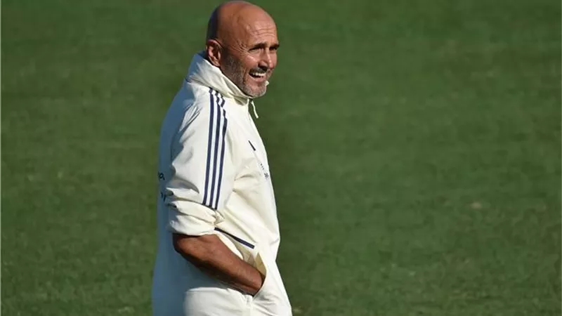 سباليتي يعلق علي خروج منتخب إيطاليا المبكر من يورو 2024