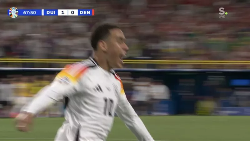ألمانيا ضد الدنمارك ..جمال موسيالا يسجل الثاني للمنتخب الألماني