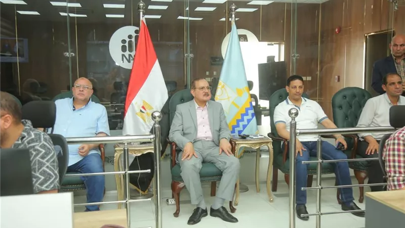 محافظ كفرالشيخ يتابع إنشاء كورنيش وممشى بحر تيرة بالحامول