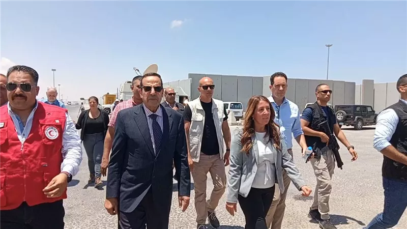 السفيرة الأمريكية بالقاهرة تُشيد بالدور المصري في منطقة الشرق الأوسط وأزمة غزة