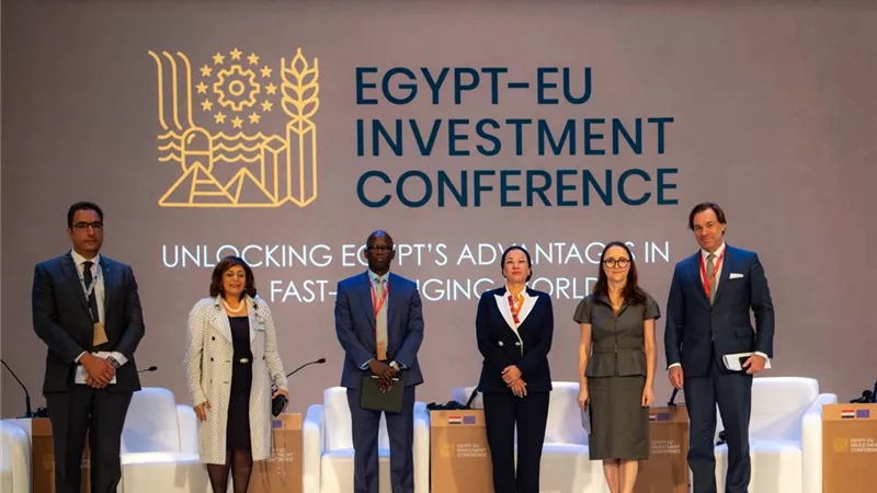 د. ياسمين فؤاد تؤكد :٢ مليار دولار استثمارات القطاع الخاص