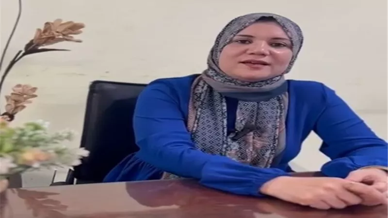 زوجتى خرجت للعمل دون إذني .. ما الحل؟ .. فيديو