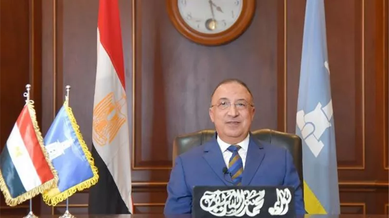 الشريف يهنئ الرئيس والشعب بثورة 30 يونيو المجيدة
