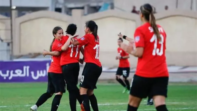 3 مرشحين لتدريب فريق الكرة النسائية في الأهلي