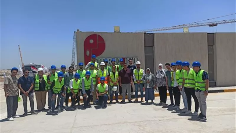 طلاب هندسة القناة يزورون مشروع الخط الرابع لمترو الأنفاق