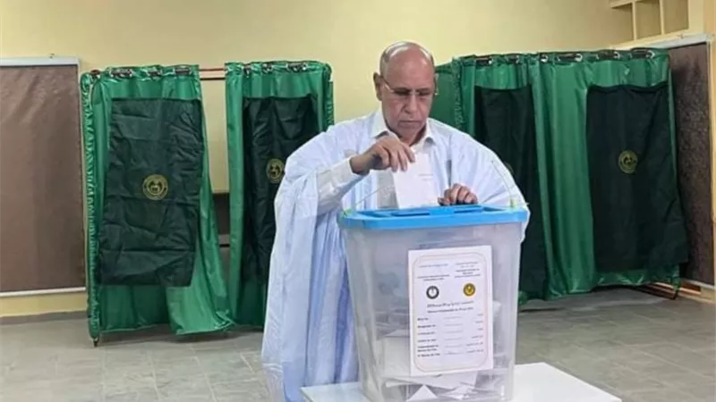 الغزواني يتصدر النتائج الأولية لانتخابات الرئاسة بموريتانيا
