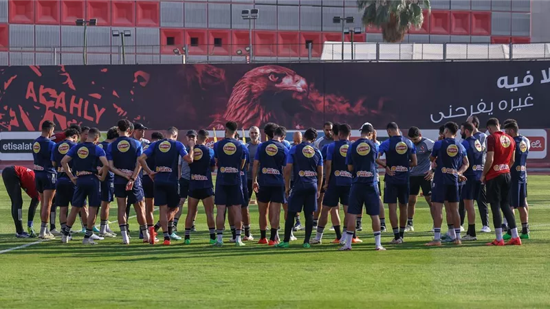 الدورى المصرى.. 11 لاعبا يغيبون عن الأهلي أمام طلائع الجيش