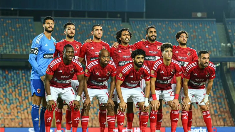 تشكيل الأهلي أمام طلائع الجيش.. إستبعاد عاشور وأبوعلى يقود الهجوم