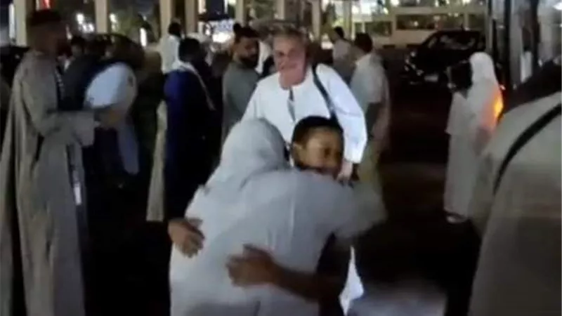 بالمزمار البلدى .. إستقبال حجاج الجمعيات الأهلية بالبحر الاحمر