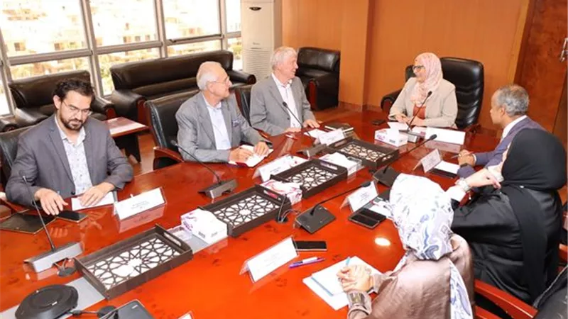 التنمية الصناعية: تعاون مع شركاء دوليين للارتقاء بالخدمات