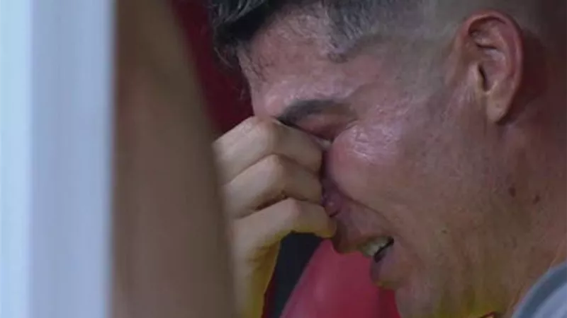 شاهد .. رونالدو يبكى بحرقة بعد إهداره ضربة جزاء أمام سلوفينيا