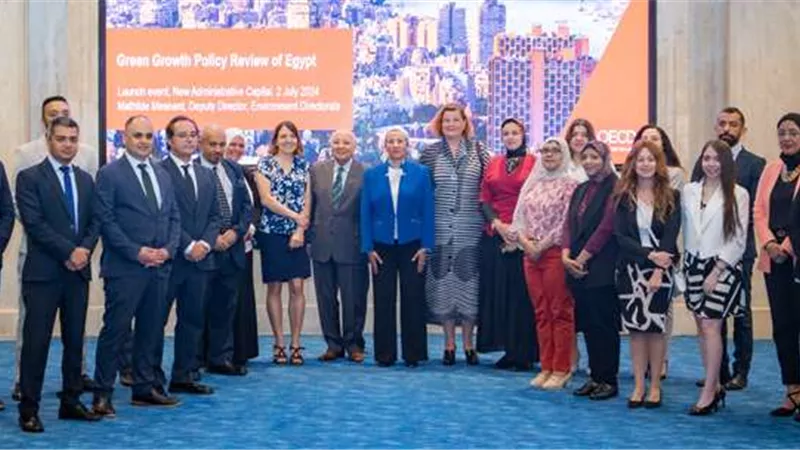 البيئة: النمو الأخضر والتنمية المستدامة على أولويات أجندة القيادة