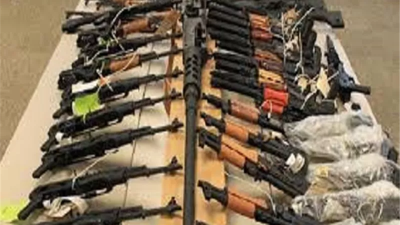 الداخلية تضبط معلمين الكيف والسلاح في 3 محافظات