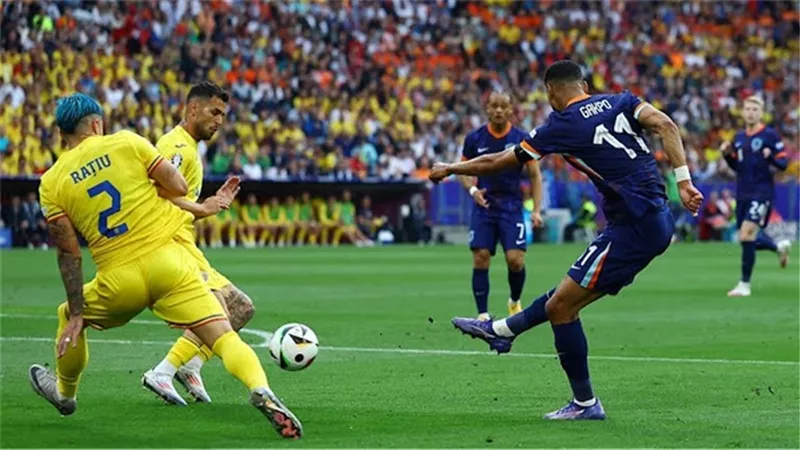 يورو 2024..جاكبو يمنح هولندا هدف التقدم في شباك رومانيا
