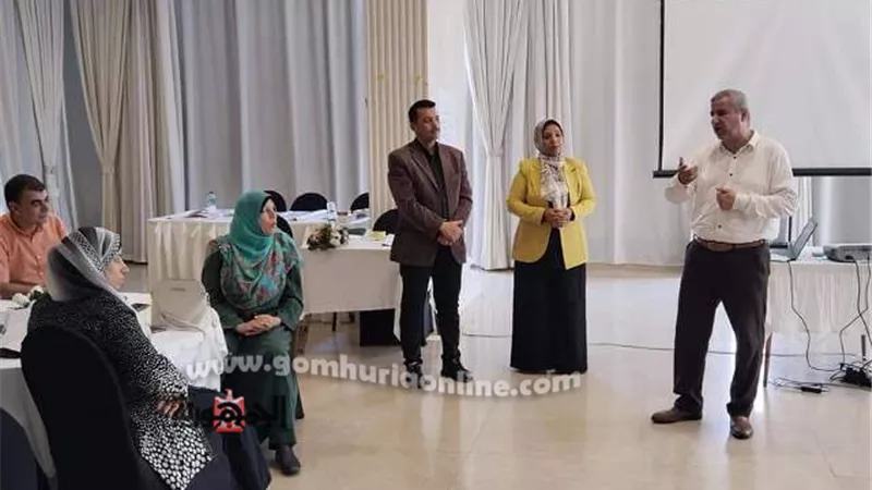 مدير تعليم دمياط يشهد تدريب وحدات تيسير الإنتقال إلى سوق العمل