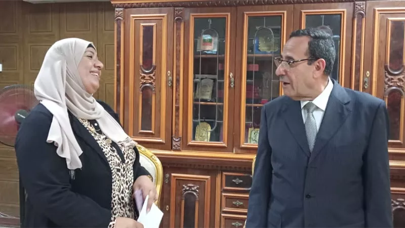 مشايخ القبائل والعواقل والموظفين يودعون محافظ شمال سيناء