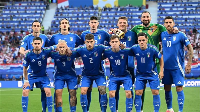 مدافع منتخب إيطاليا على رادار آرسنال تمهيدا لضمه