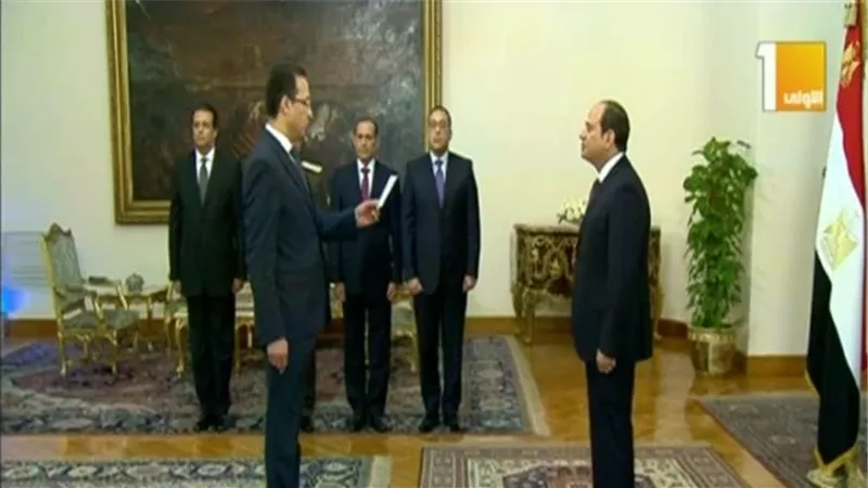 من هو رأفت هندي نائب وزير الاتصالات؟