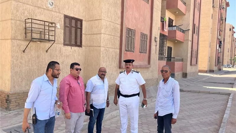 الإسكان:حملات متواصلة لضبط الوحدات المخالفة بأكتوبر والنوبارية