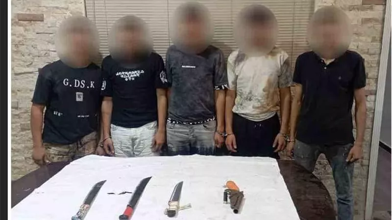استخدموا سيارة في الواقعة.. ضبط 5 أشخاص ضربوا شابا بالسلام