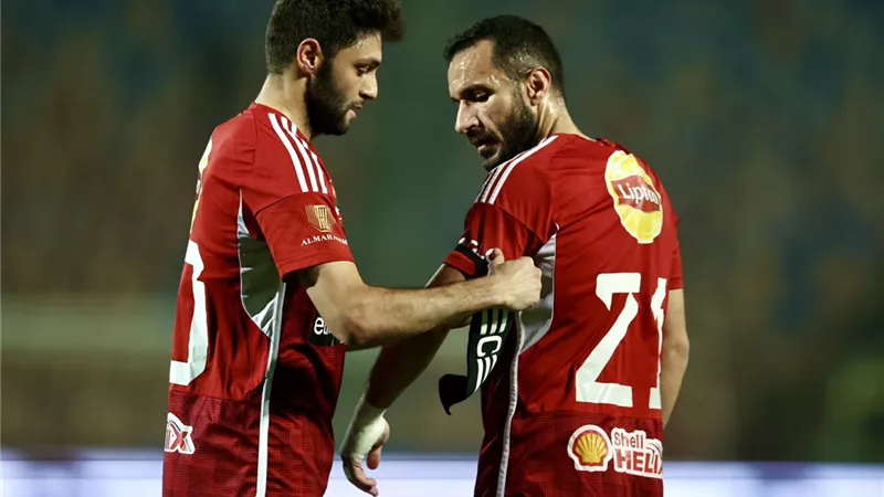 معلول يحسم ملف التجديد للأهلي بالتجديد لموسم جديد