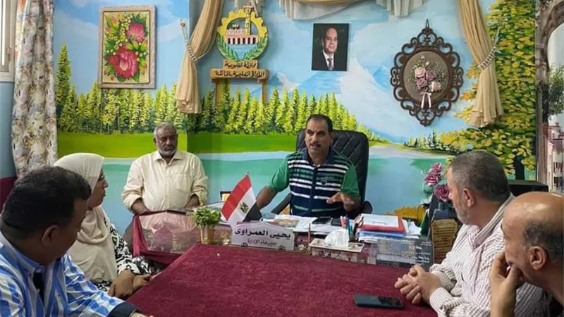 تفاصيل لقاء مدير تعليم الخانكة بمديري المراحل