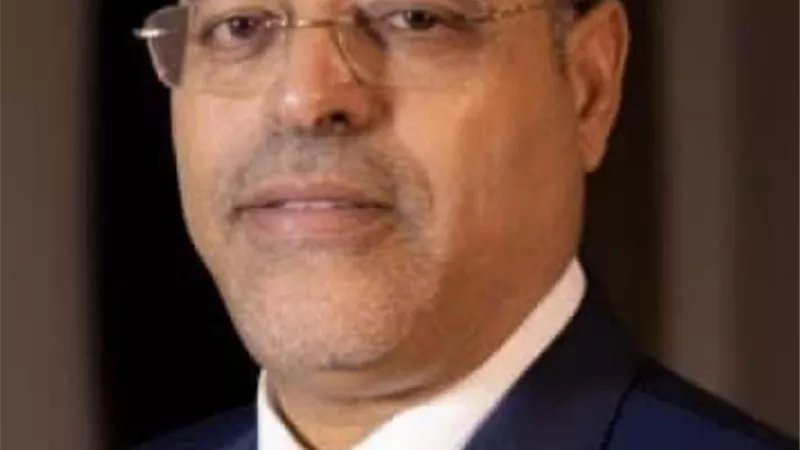 اتحاد عمال أسيوط يقدمون التهنئة لجبران