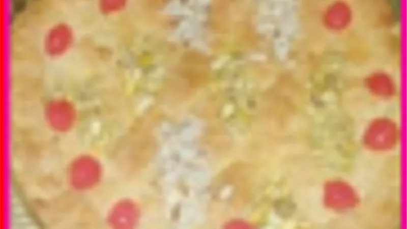 اللينزا الدمياطي بالكريز والمكسرات