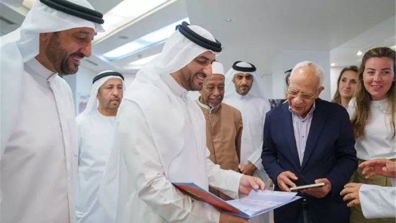 الشيخ سلطان بن أحمد القاسمي يدشن حملة عمليات للعيون بمستشفى أسوان الجامعي