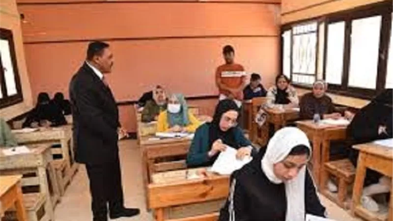 حكم الغش في امتحان الثانوية العامة وتهاون المُراقبين فى اللجان