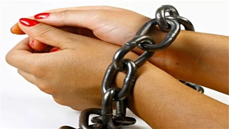 ضبط سيدة بالإسماعيلية تبيع الوهم للباحثين عن وظيفة