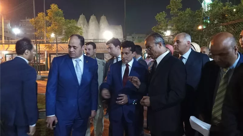 وزير الشباب يفتتح اعمال التطوير بنادى الغابة