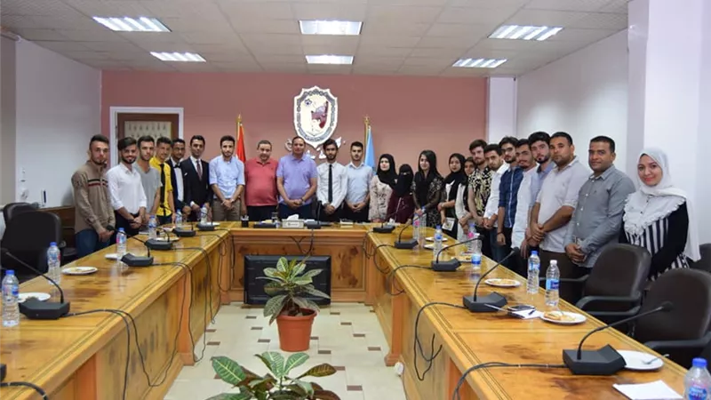 جامعة سوهاج تكرم وفد الجامعات العربية المشارك في برنامج التبادل الطلابي