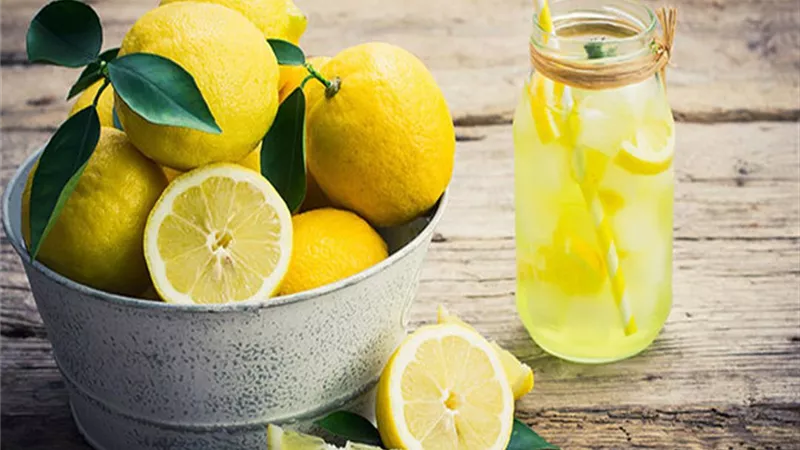 لماذا يطلق على الليمون صديق الكبد؟ .. فوائده عديدة تعرف عليها