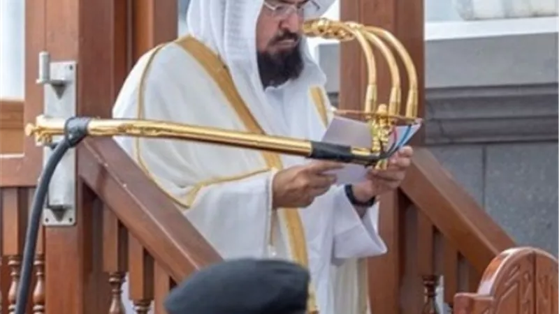 السديس في خطبة الجمعة : الحَجُّ عِبَادَةٌ وسُلُوكٌ حَضَارِيّ